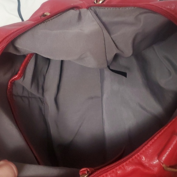 Red R+J purse - Picture 5 of 11